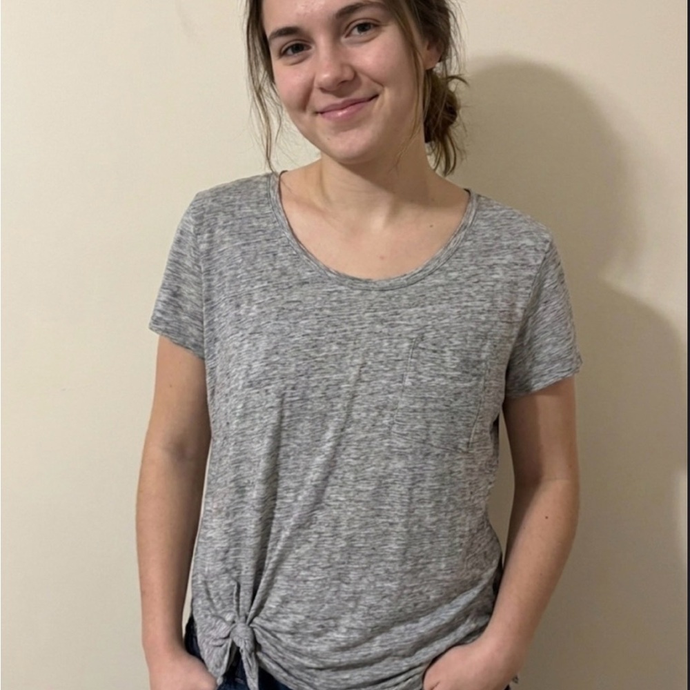 Old Navy Gray Women's Short Sleeve Tie-Front Tee